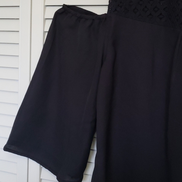 Jennifer & Grace Cold Shoulder Blouse, Black, 1X - Picture 6 of 9